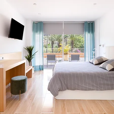 Palmeras Playa Studio: Pools, Beach, Sun & Shore Puerto de la Cruz (Tenerife)